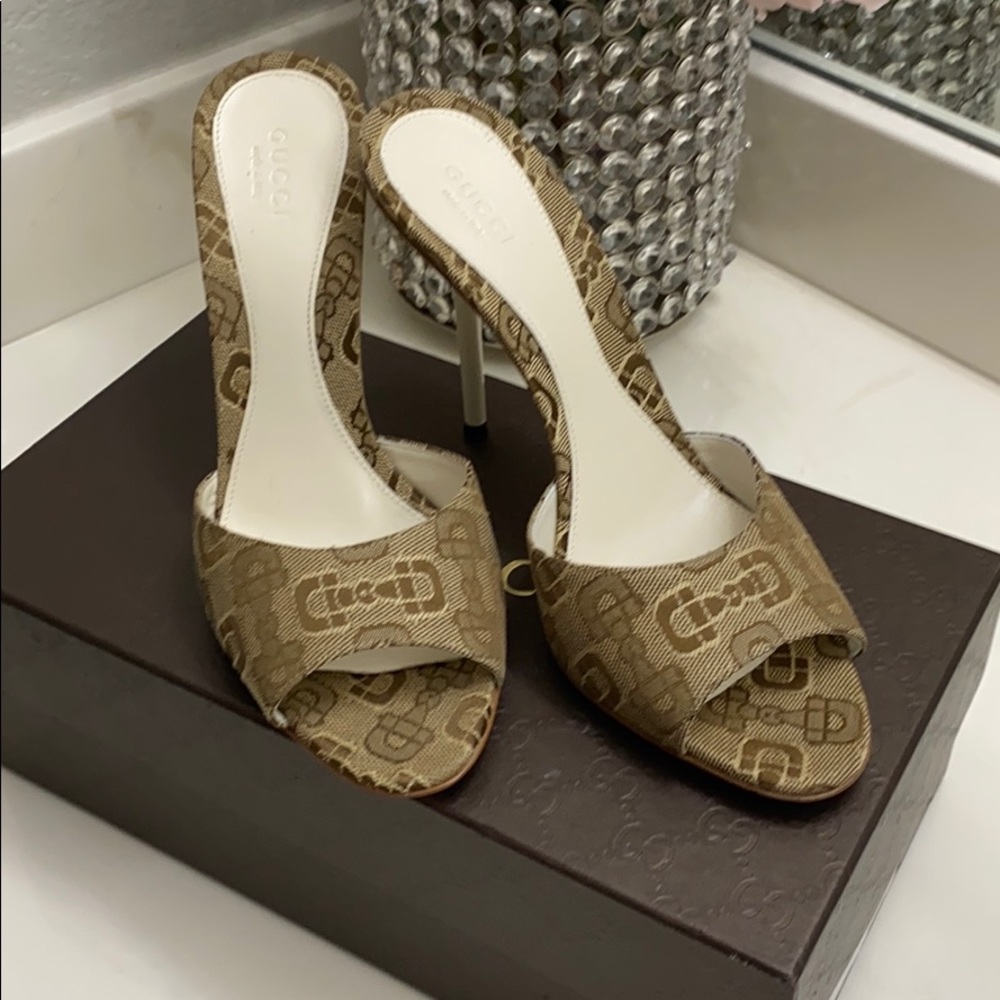 Gucci heels